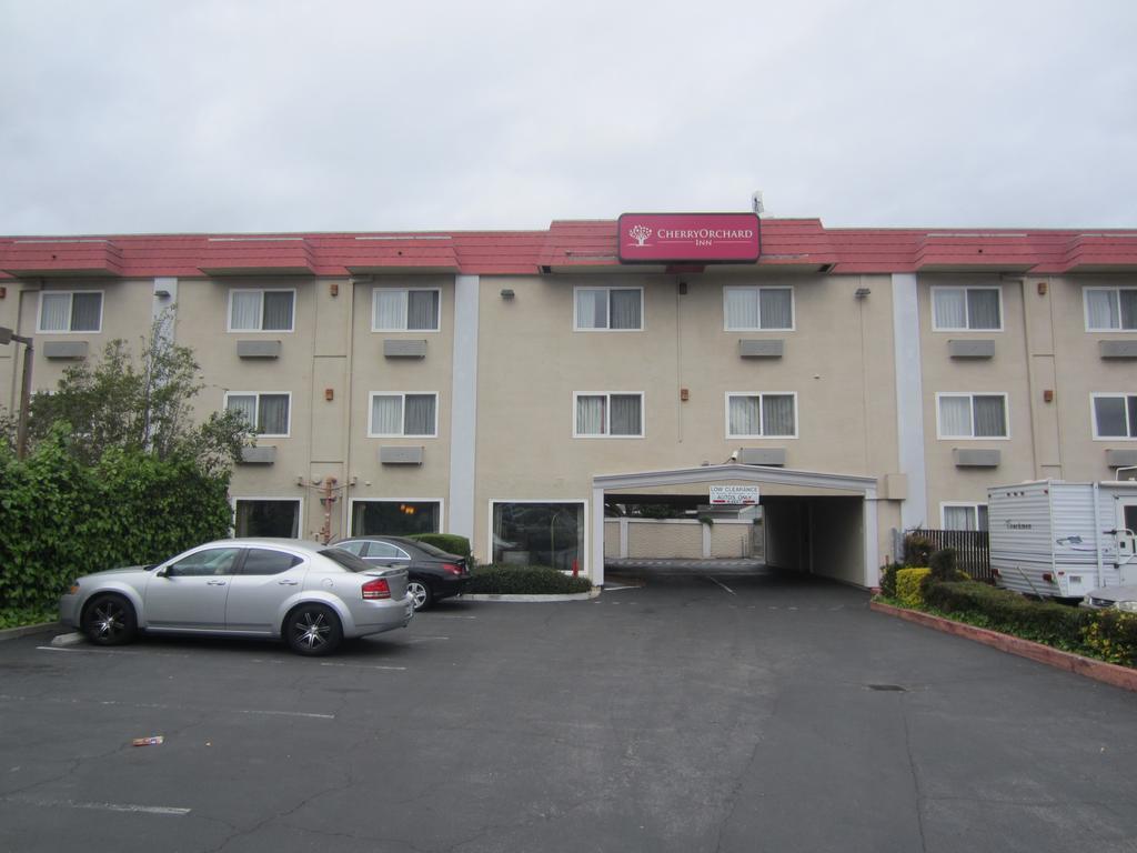 Cherry Orchard Inn Sunnyvale Esterno foto